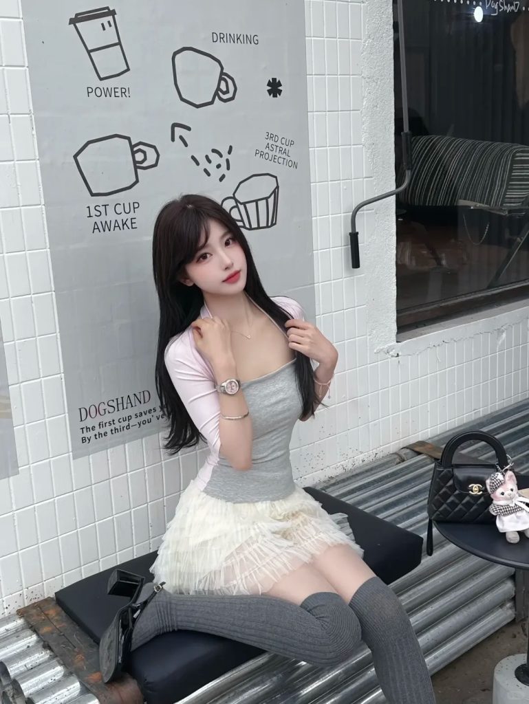 城市生活人物配图